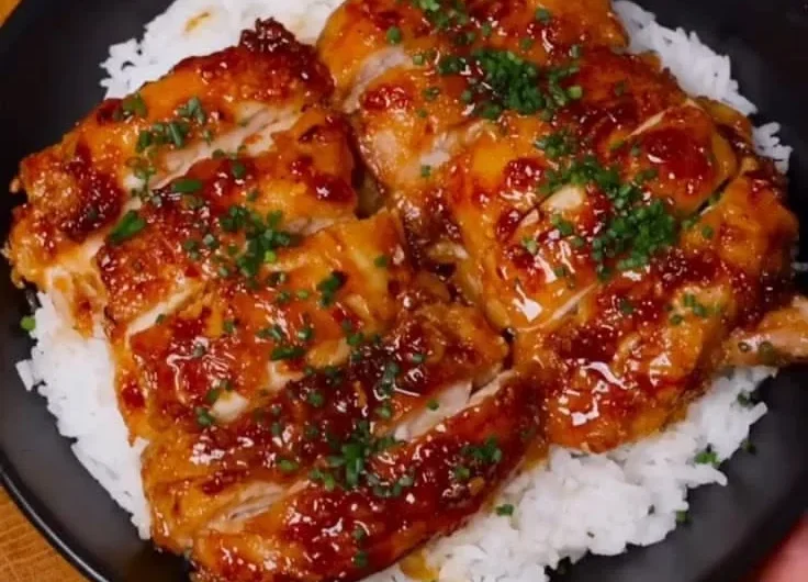 Delicious Honey Lemon Garlic Chicken served with fresh vegetables