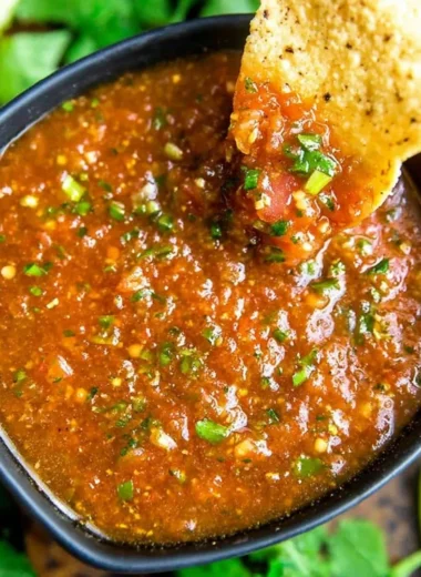 Delicious homemade Blender Salsa made with fresh ingredients.