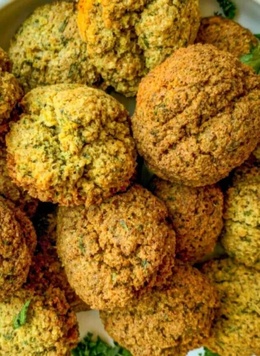 Delicious homemade falafel served with fresh ingredients and dipping sauce