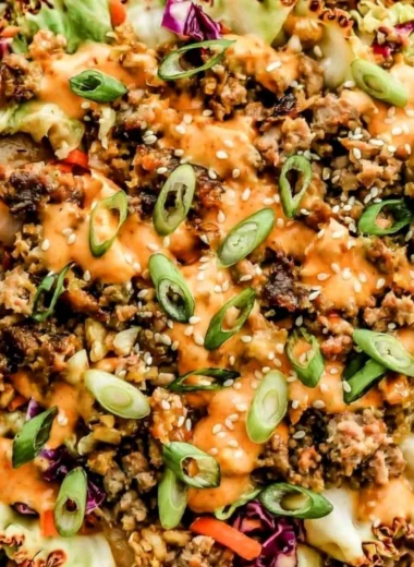 Easy Inside Out Egg Roll Bowl with colorful vegetables and savory filling